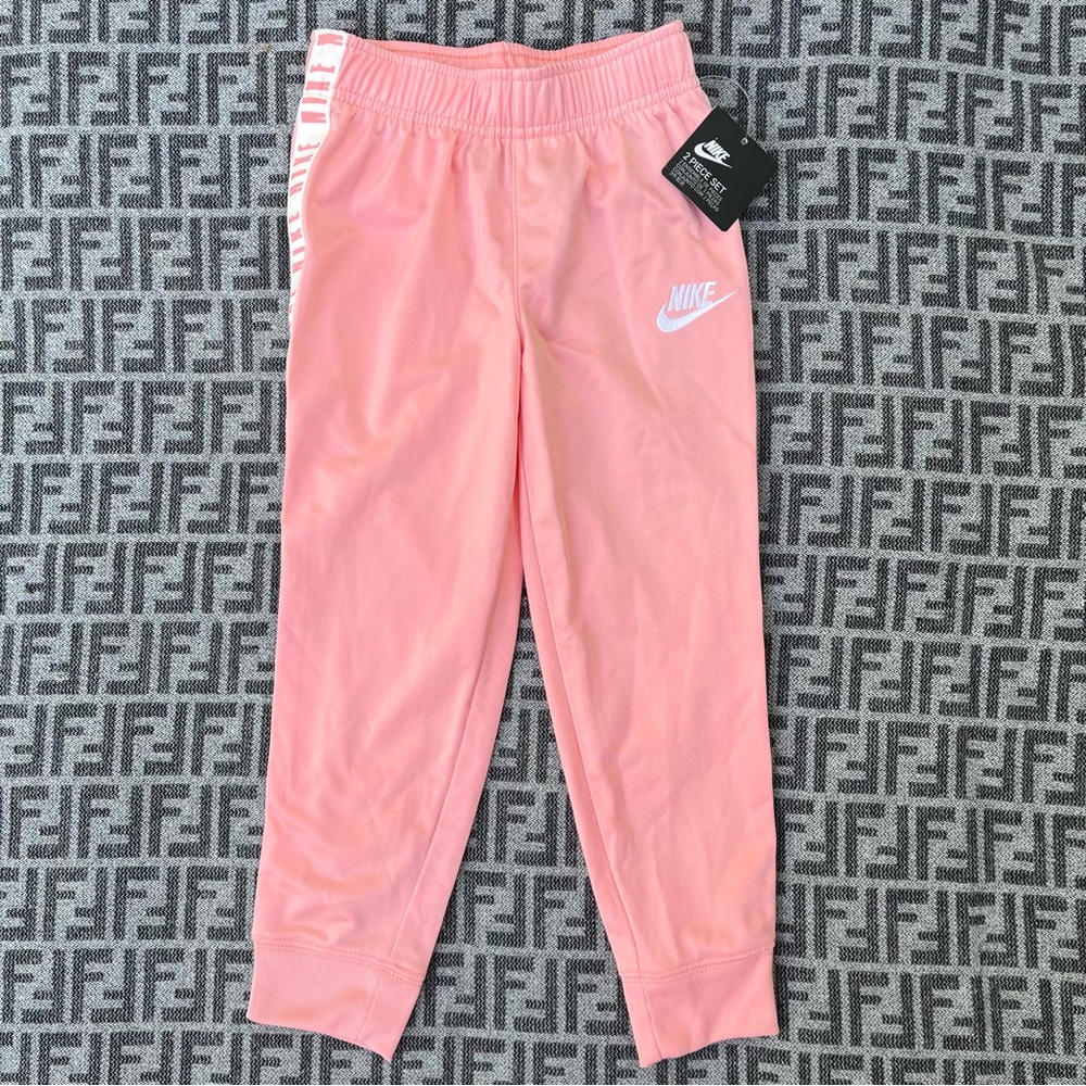 NIKE Girl’s Jogger Pants NWT - Pink/Coral & White - 5 (girl)